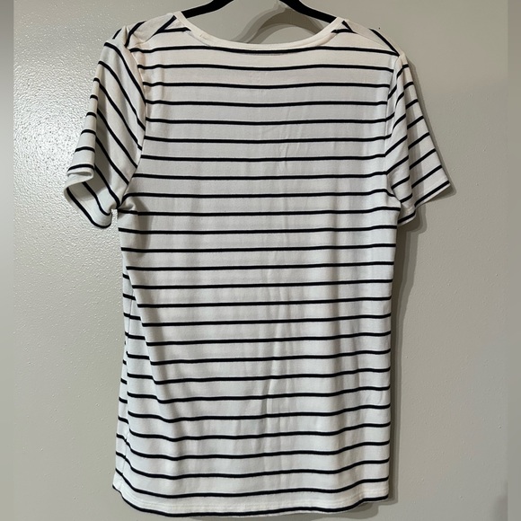 A New Day Tee - Picture 3 of 3